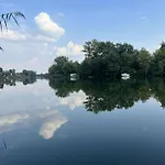 Lodka Vendeghaz Σπίτι διακοπών