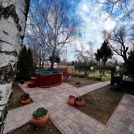 Lodka Vendeghaz Szigetcsep